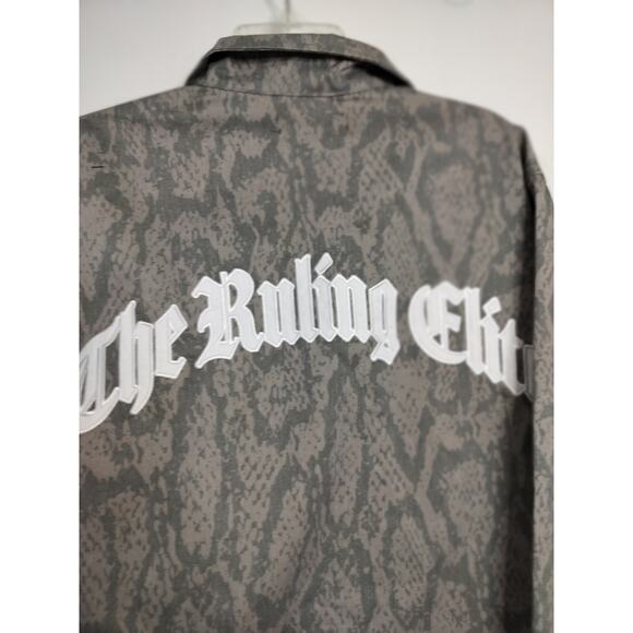 M1050) Crooks & Castles Camo Snake Skin Twill Military Zip Up Shacket Medium - Picture 8 of 12